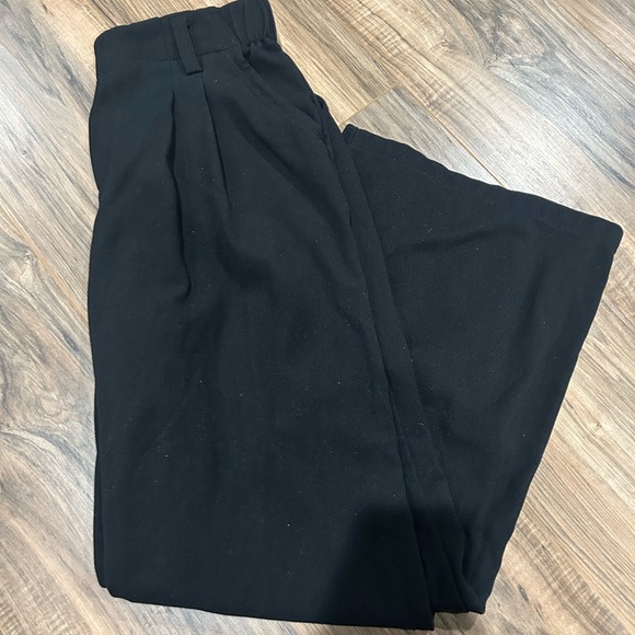 HALARA Black Wide-Leg Women's Pants - Picture 3 of 4